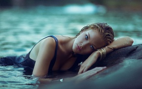 model, river, Lindsay W., wet hair, blonde, blue eyes