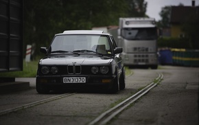 Canon 5d, BMW E28, Mark III, low, static, Norway