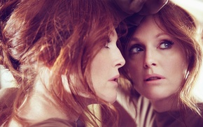 reflection, Julianne Moore, redhead, actress