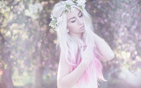 girl outdoors, model