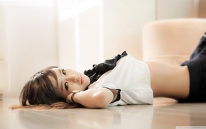 Asian, girl, lying down