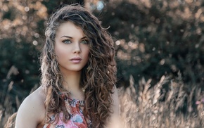 girl outdoors, curly hair, long hair, brunette, girl, blue eyes