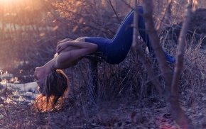 strategic covering, girl, girl outdoors, model