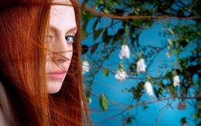 blue eyes