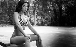 looking away, girl, bikini, Carol Seleme, sitting, monochrome