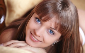 model, brunette