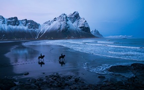 horse, sea, mountains