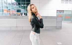 looking at viewer, girl, blonde, pants, portrait, jeans
