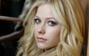Avril Lavigne, singer, celebrity, eyes, lips, girl