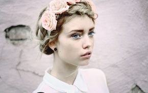 face, blue eyes, girl outdoors, Elsa Fredriksson Holmgren, girl, flower in hair