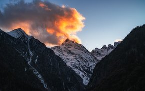 Sunset Glow Over Meri Snow Mountain Peaks